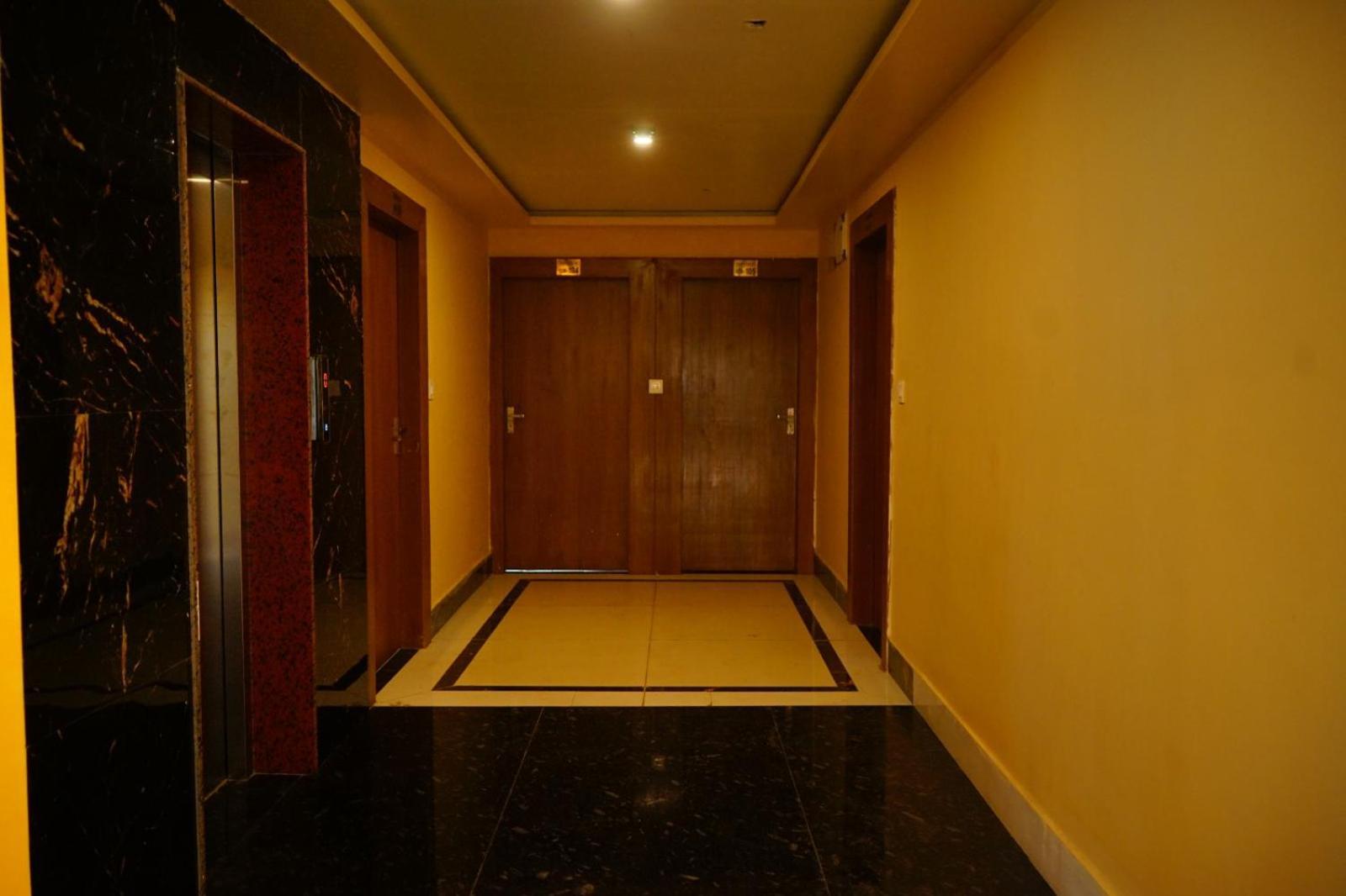 Subarnarekha Inn Jhargram エクステリア 写真